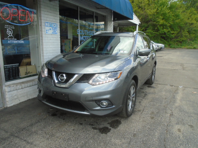 2015 Nissan Rogue SL